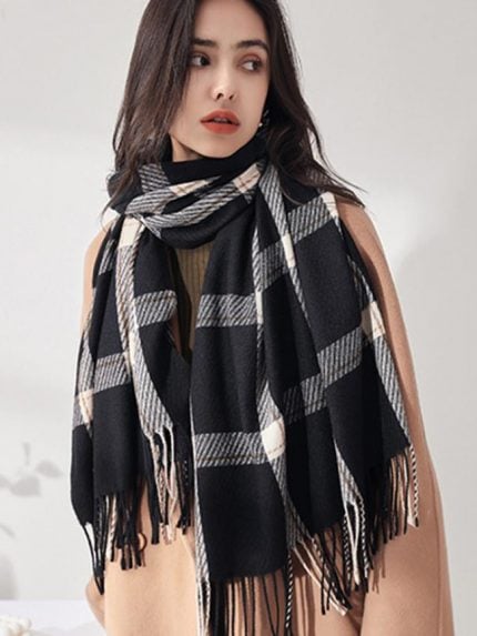 Christmas Fashion Plaid Fringe Scarf