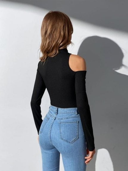 Wholesale Cutout Long Sleeved Bodysuit