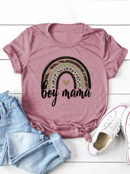 Boy mama rainbow print T-shirt