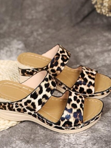 Casual Leopard Print Wedge Sandals