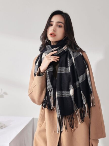 Fashion Plaid Fringe Scarf