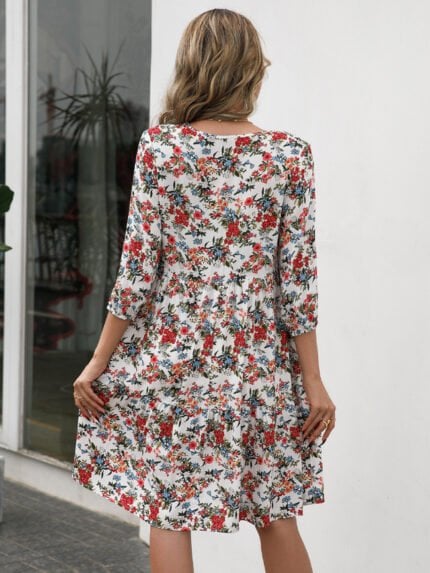 Floral five-point sleeve V-neck dress