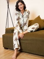 Floral print button closure pajamas