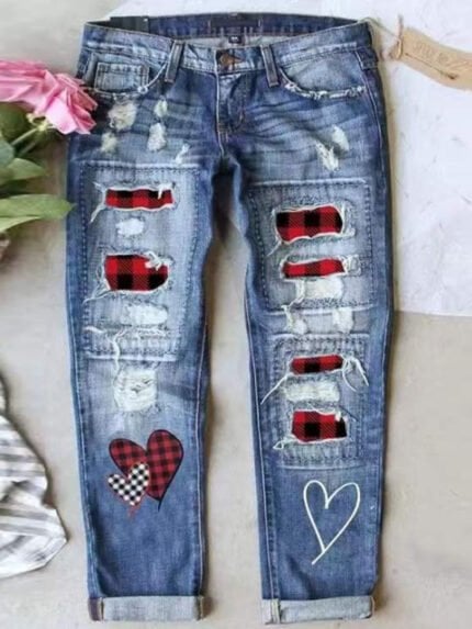 Heart plaid print patch ripped jeans