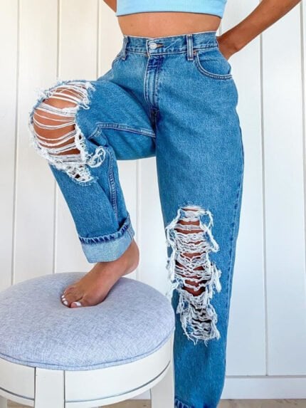 High Waist Ripped Detail Jeans