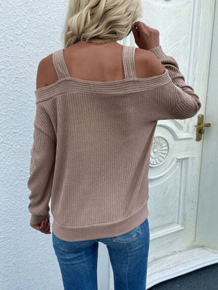 Hollow strapless one-neck knitted top