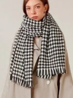 Houndstooth print fringed hem scarf