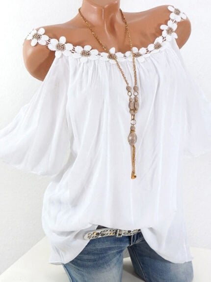 Lace crew neck off-the-shoulder top