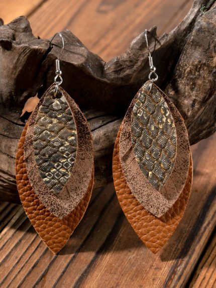 eaf Glitter Leather Earrings