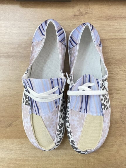 Leopard stitch lace-up canvas shoes