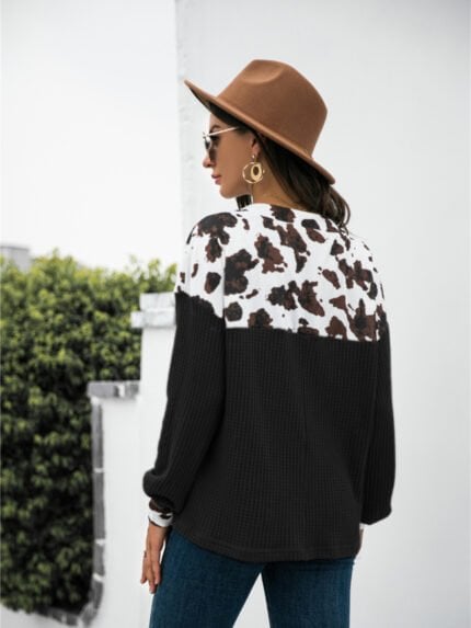 Leopard stitching button long-sleeved top