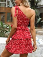 Love print one-shoulder strap dress