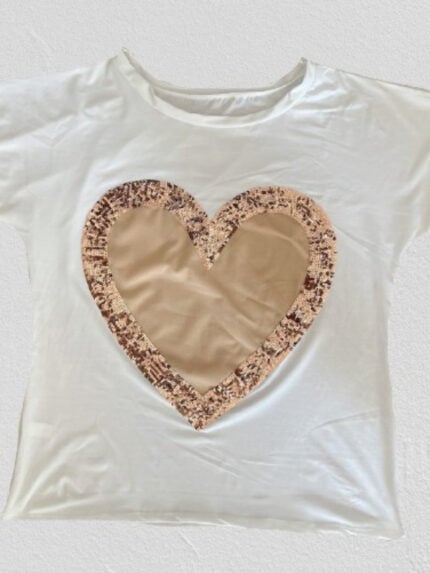 Love sequined short-sleeved T-shirt