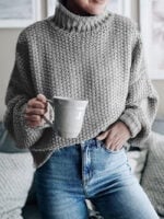 Mock-neck Thick Thread Sweater