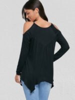 Oversized off-shoulder long-sleeved T-shirt