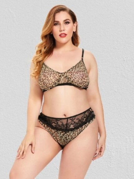 Plus Leopard Print Lace Bralette Set