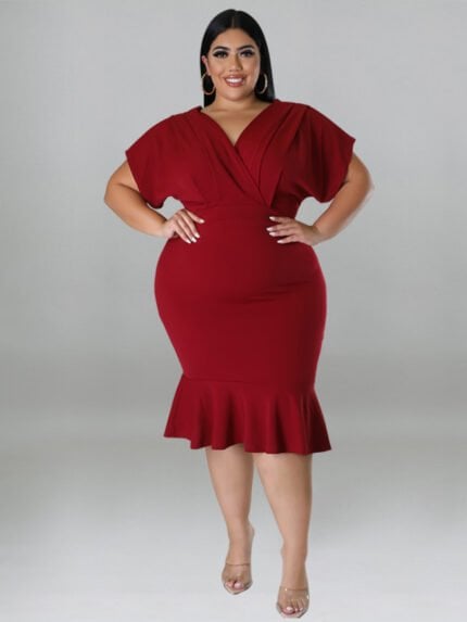 Plus v-neck solid color hip dress