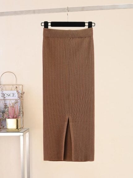 Solid Color Knit Slim Fit Slit Skirt