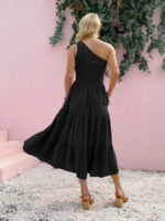 Wholesale Solid Color One Shoulder Casual Dress