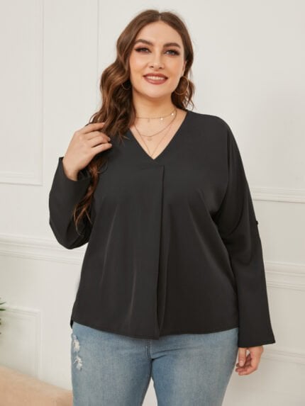 Plus Solid V-neck Long-sleeved Blouse