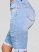 Wholesale Solid color pleated fashion denim shorts