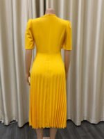 Wholesale Solid color round neck pleated dress