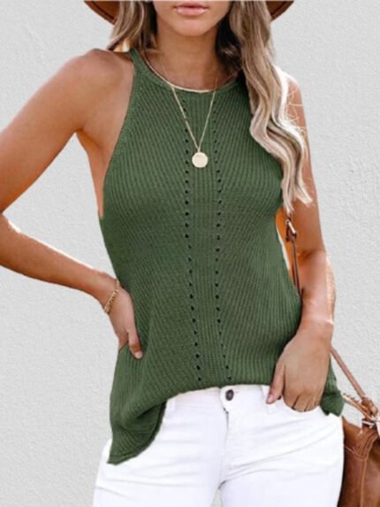 Solid color sleeveless knitted vest