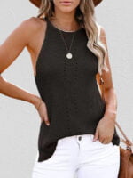 Solid color sleeveless knitted vest