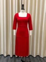 Wholesale Solid color square neck pleated dress