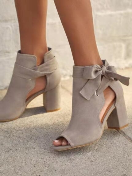 Suede side cutout lace-up chunky heels