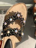 Wholesale Sweet Pearl Flower Thong Sandals