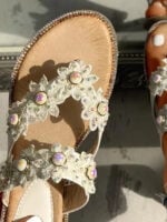 Wholesale Sweet Pearl Flower Thong Sandals