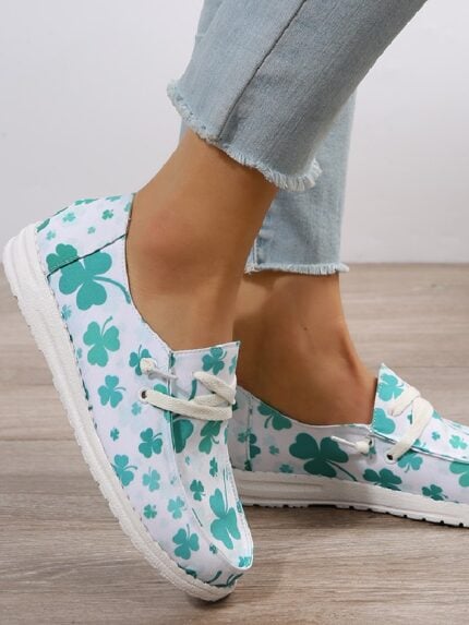 Wholesale Clover Print Canvas Shoe