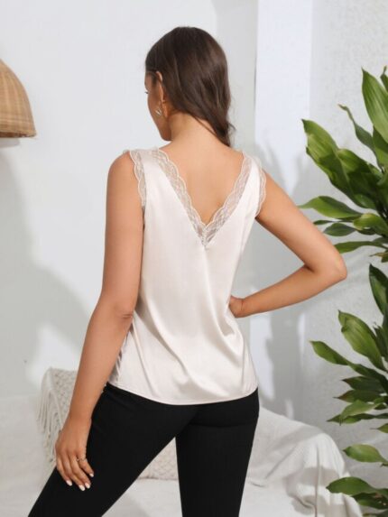 Wholesale Lace Paneling V-neck Tank Top