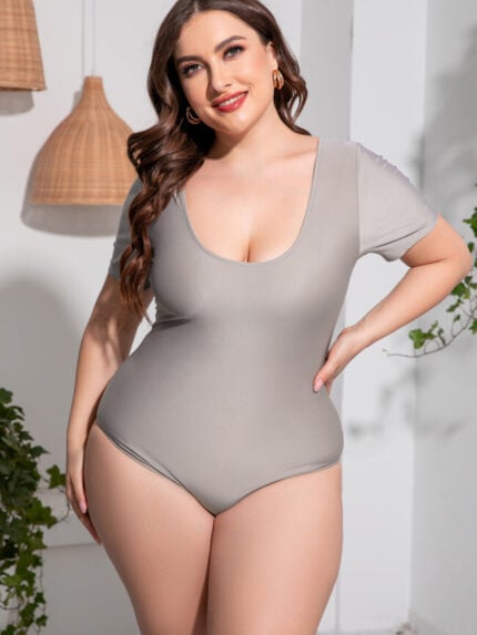 Wholesale Beach Surfing Round Neck Plus Size Backless One-piece Swimsuit