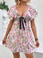 Wholesale Floral Deep V-neck Short-Sleeved Mini Dress