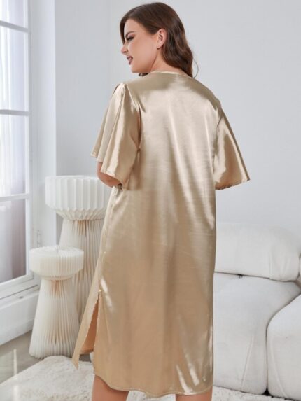 Wholesale Plus Solid Color Ruffle Sleeve Loose Nightdress