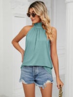 Wholesale Solid Color Halter Neck Knit Vest