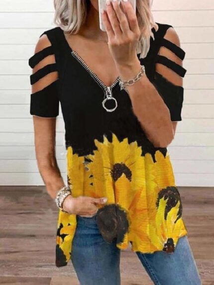 Wholesale Sunflower Print T-shirt With zip front