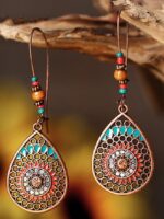 Wholesale Vintage Cutout Drop Earrings