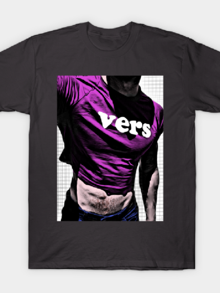 Vers Graphic T-Shirt