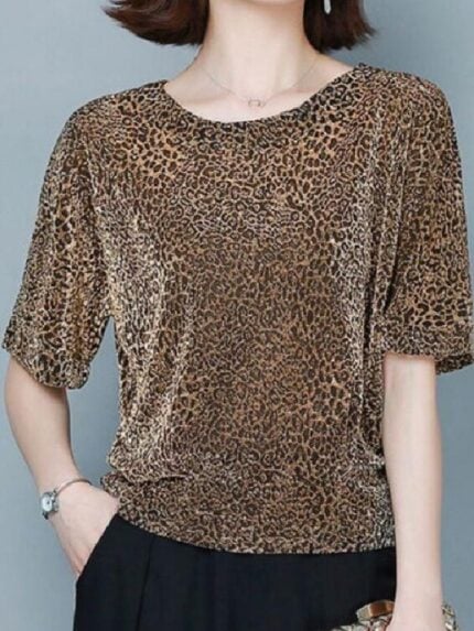 Wholesale Elegant Round-neck Leopard T-Shirt