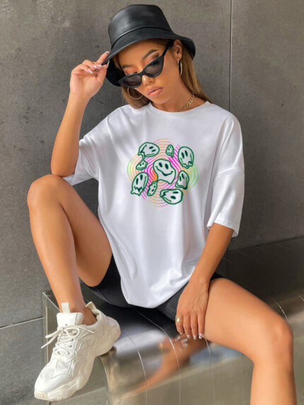 Wholesale Fashion Smiley Print Short Sleeve T-Shirt