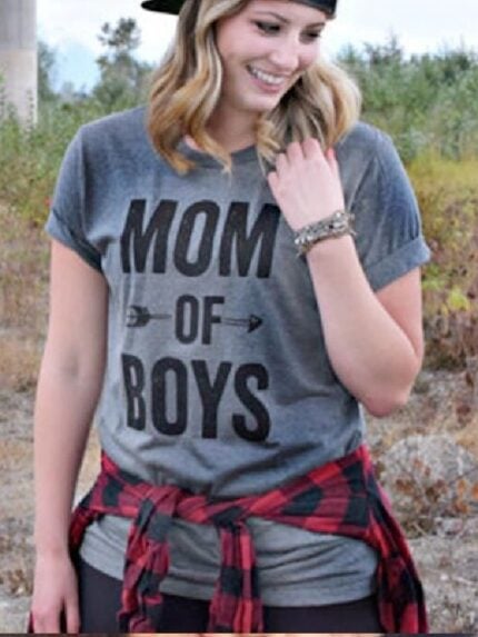 Wholesale MOM OF BOYS Graphic T-Shirt