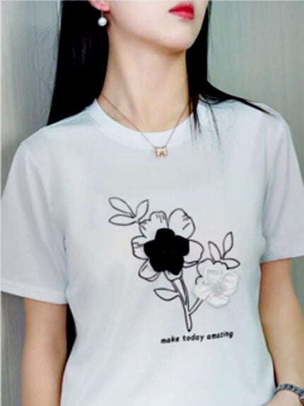 Wholesale Minimal Floral T-Shirt