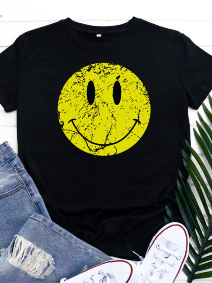 Wholesale Retro Smiley Print T-Shirt