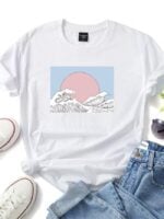 Wholesale Sunrise With Wave Graphic T-Shirt