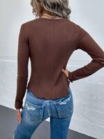 Wholesale Round Neck Button Slim Long Sleeve T-Shirt