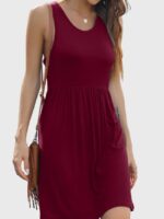 Wholesale Solid Color Crew Neck Sleeveless Dress