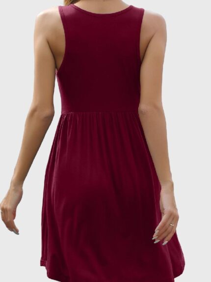 Wholesale Solid Color Crew Neck Sleeveless Dress